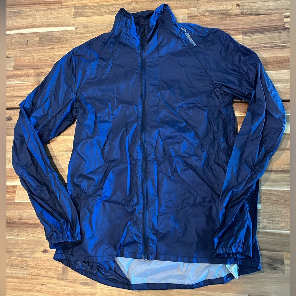 Brooks Women’s Running Windbreaker Size XS